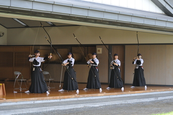 女子団体